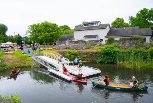 BoardSafe Docks Chittenango Landing kayaks entering adaptive launch