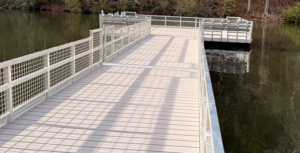 Accessible fishing pier Green Cove Lake
