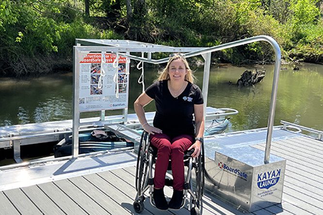 Beaver Creek Knoxville Paddler in Wheelchair