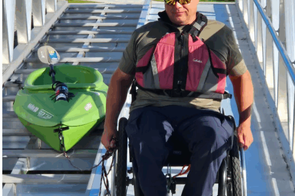 Fox River Paddler on Launch